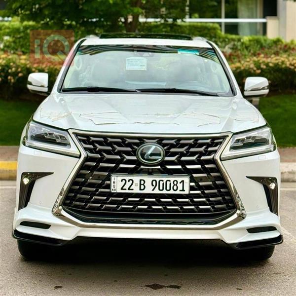 Lexus for sale in Iraq